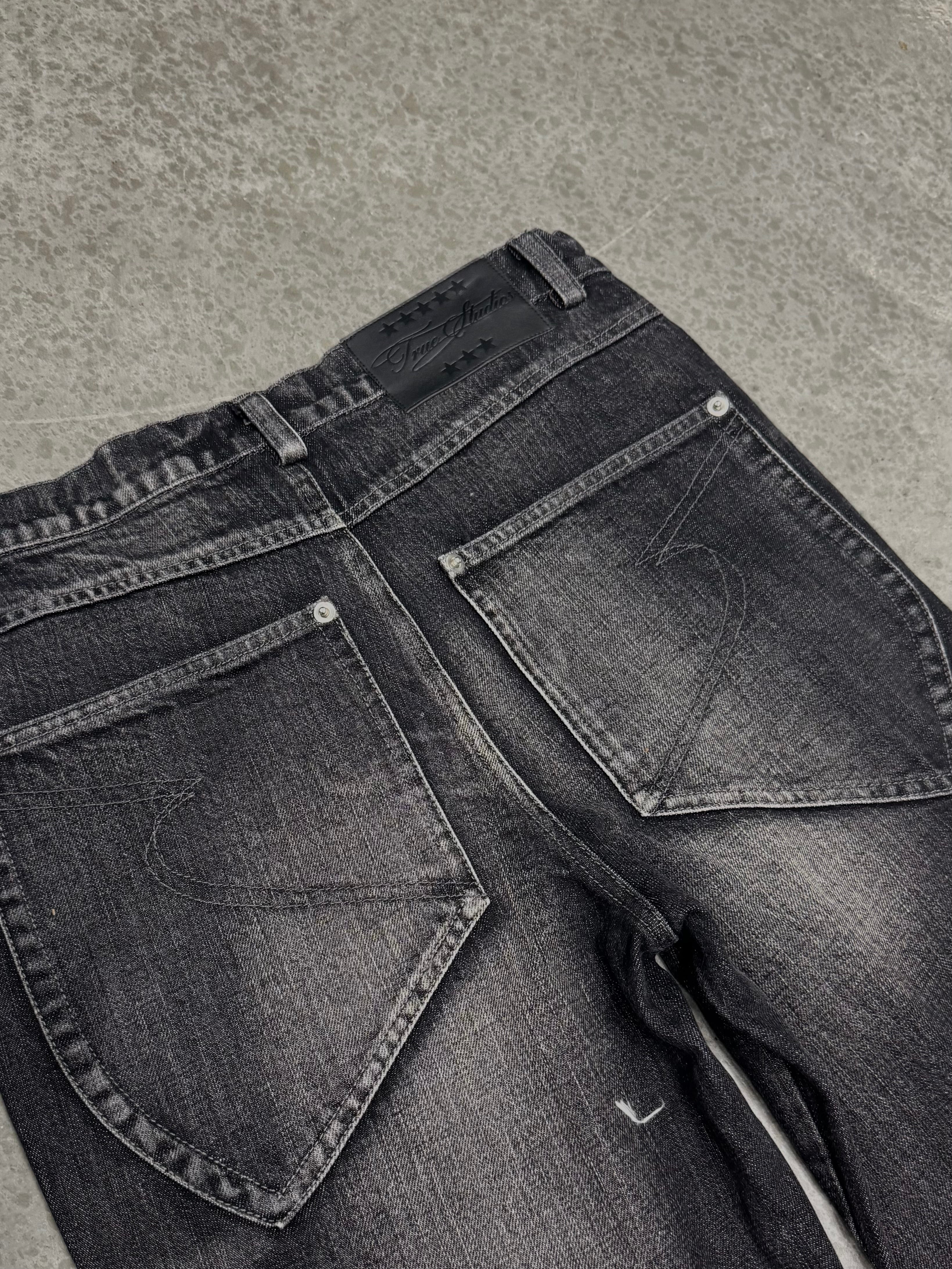VANQUISHED DENIM